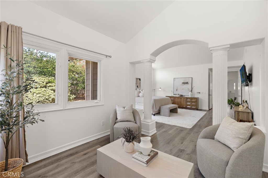 1582 White Alder