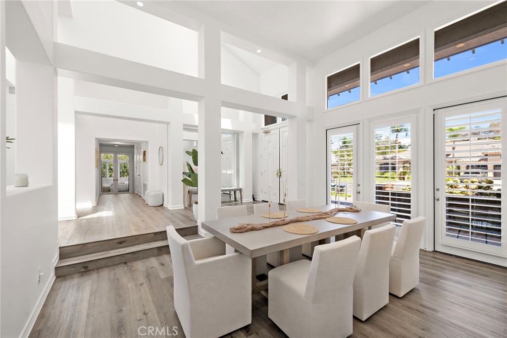 1582 White Alder