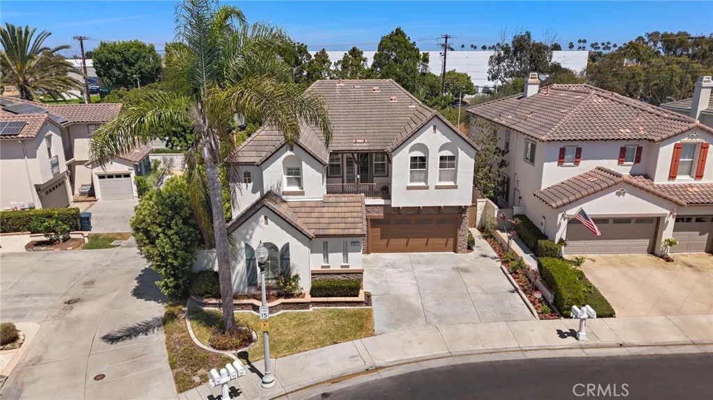7405 Paloma Drive