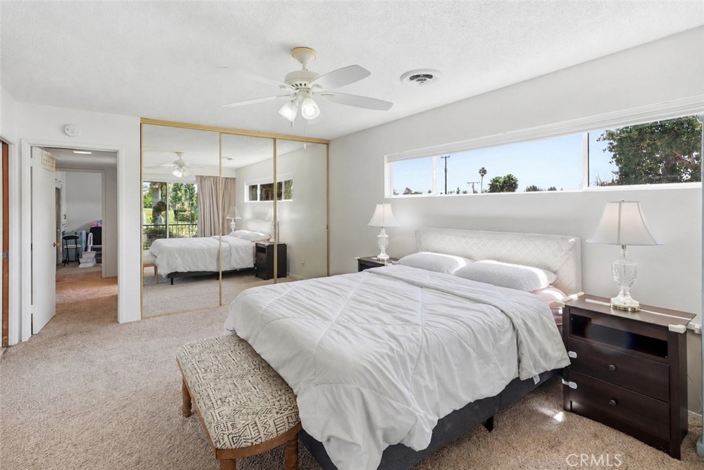 11525 Sunnybrook Lane