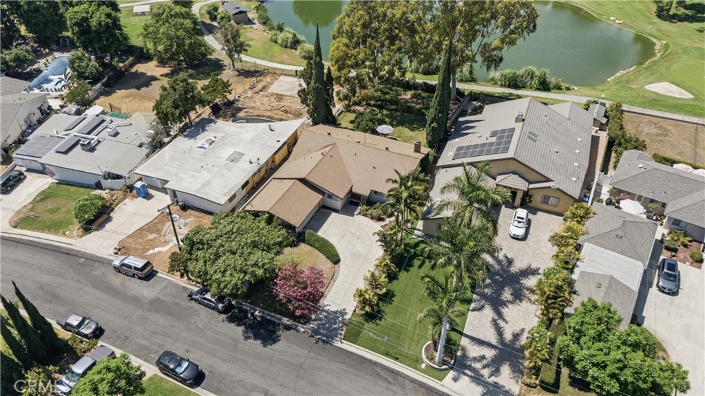 11525 Sunnybrook Lane