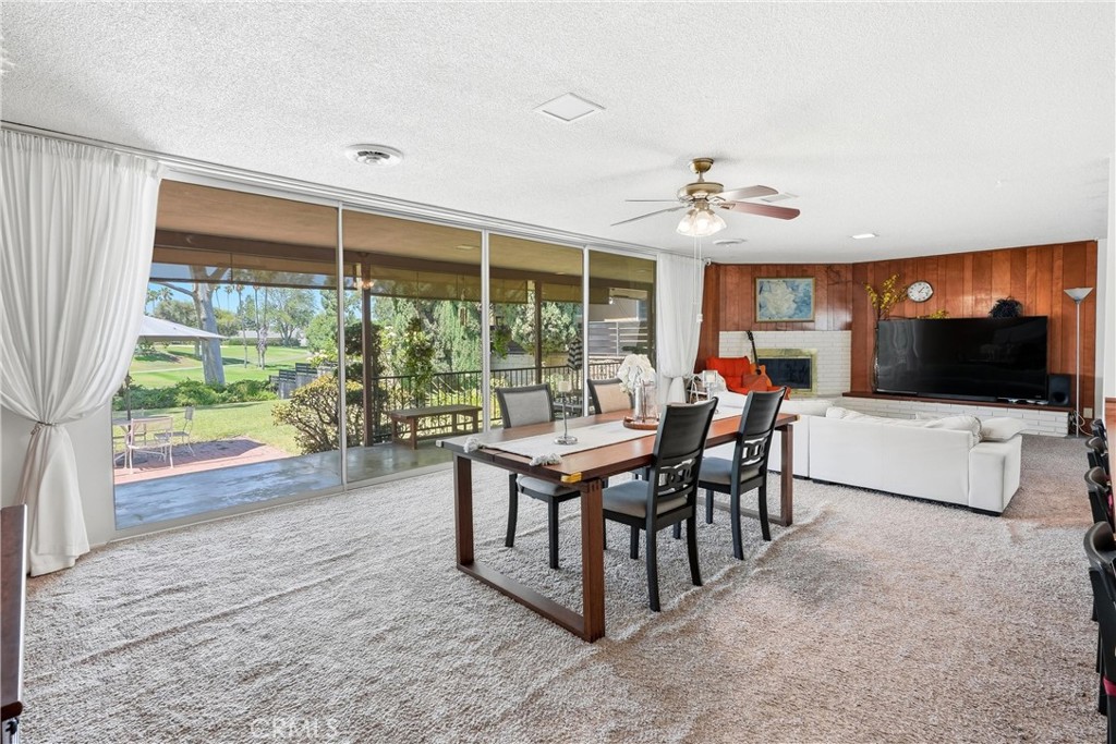 11525 Sunnybrook Lane