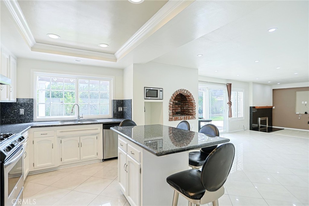 14512 Southfield