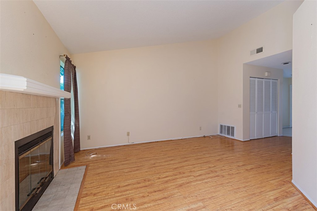 22 Campton Place