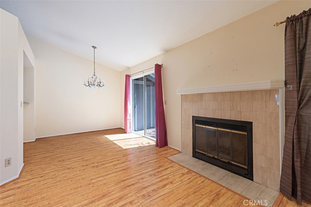 22 Campton Place