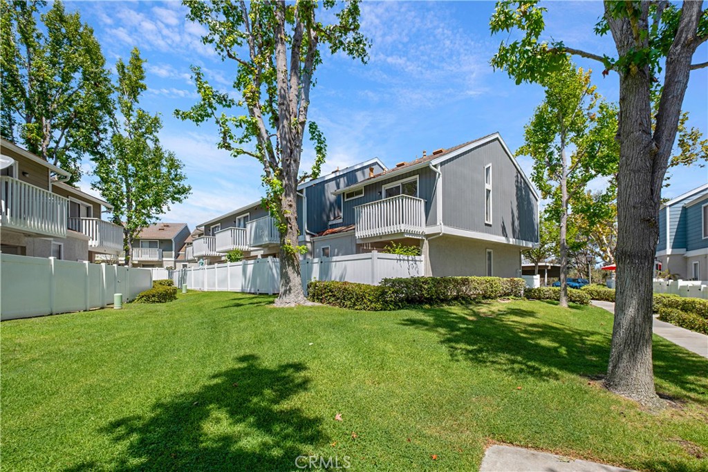 10 Birchwood