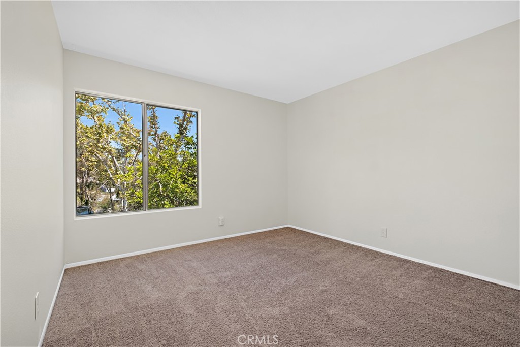 10 Birchwood