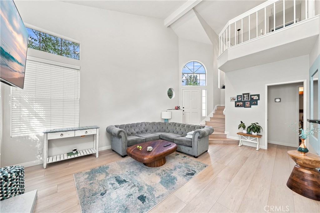 26 Cuervo Drive