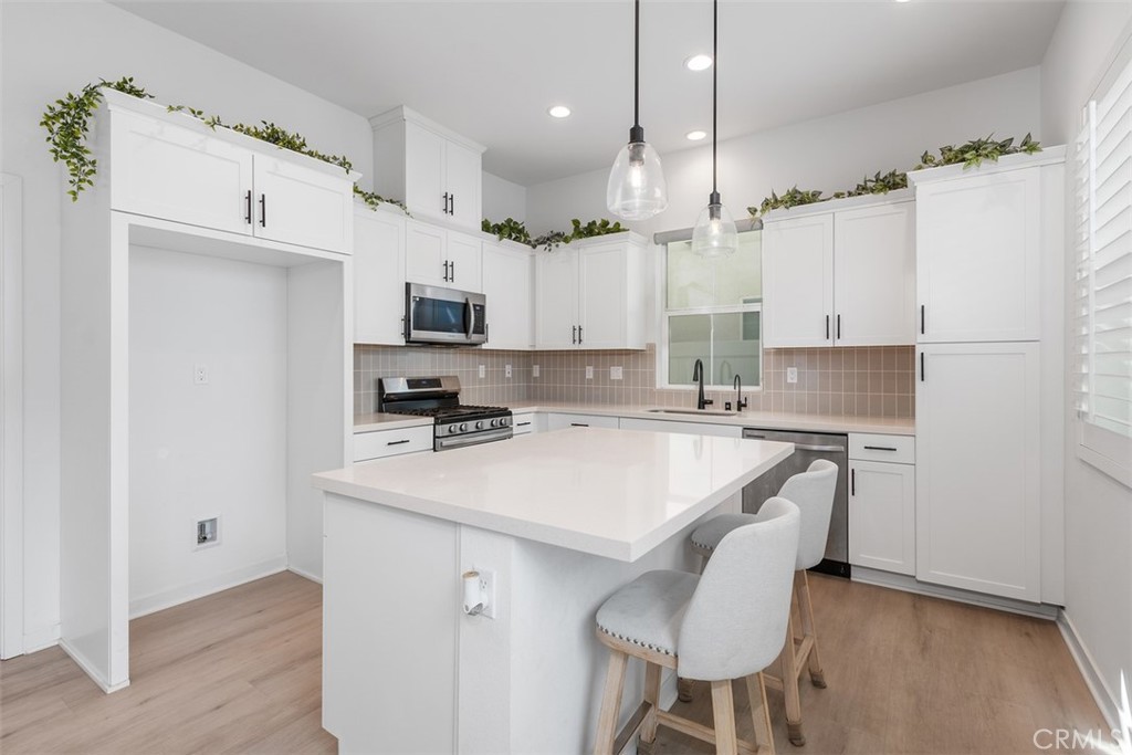 4448 Forsyth Paseo