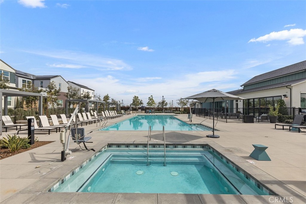 4448 Forsyth Paseo