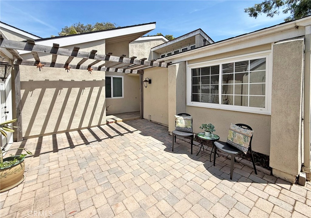 19886 Waterview Lane