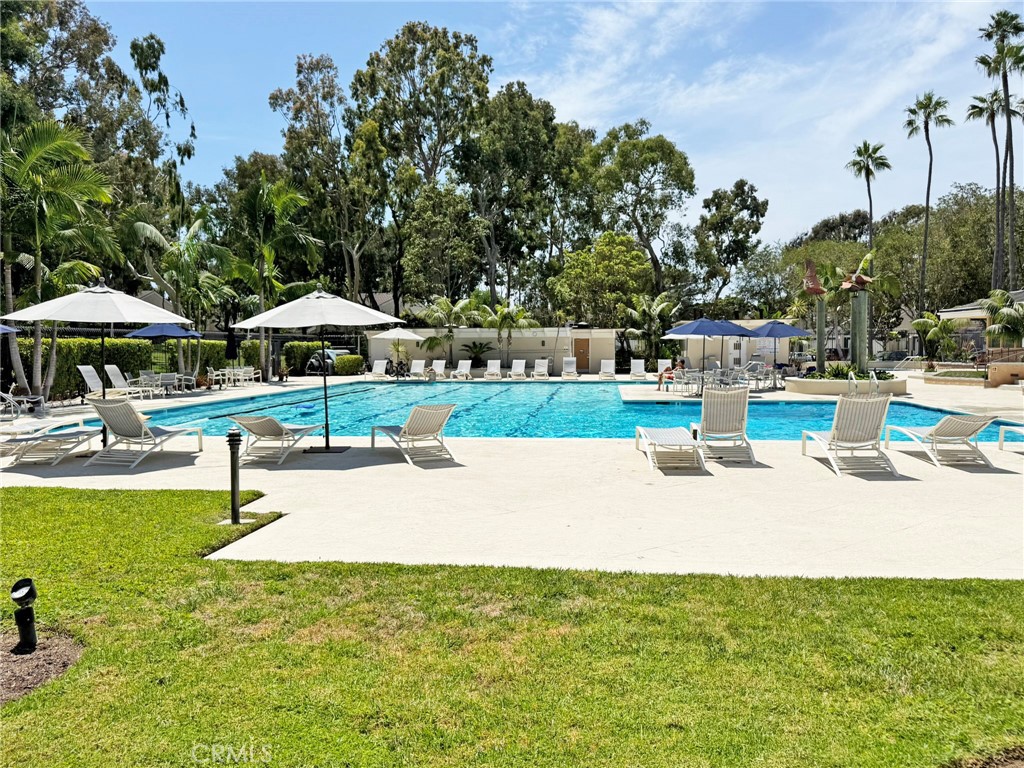 19886 Waterview Lane