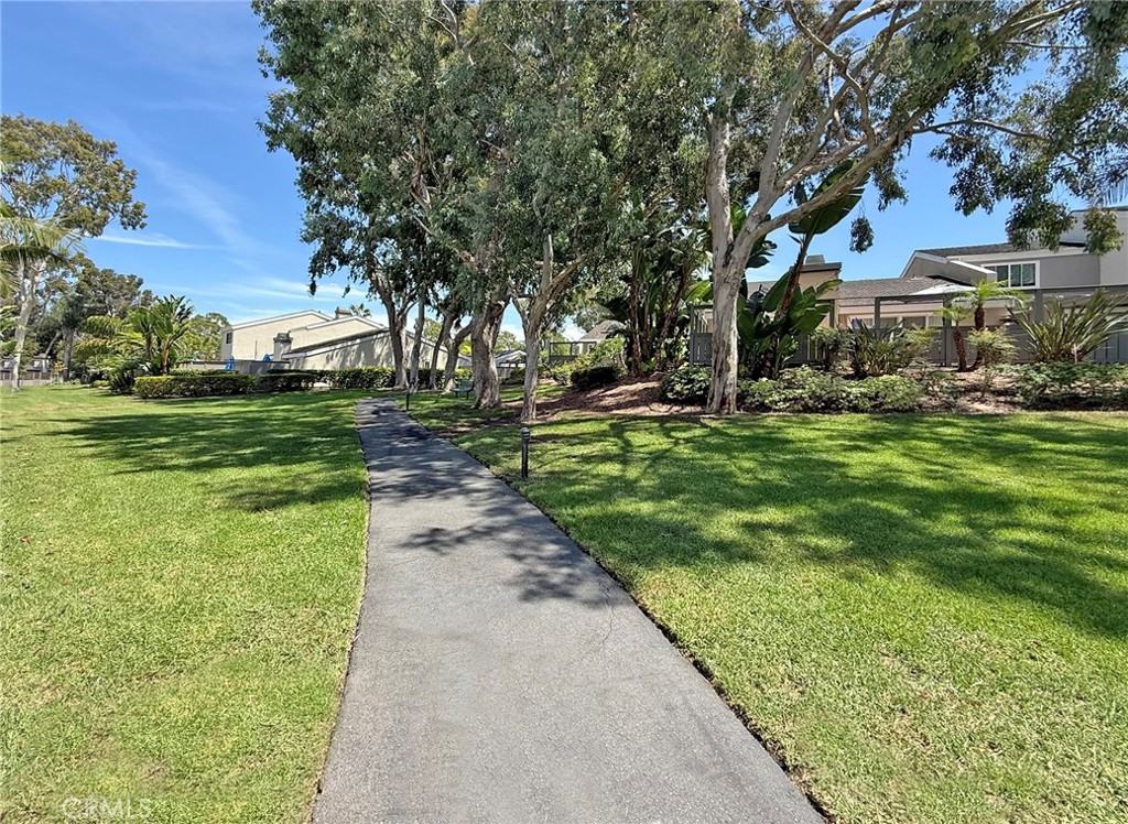 19886 Waterview Lane