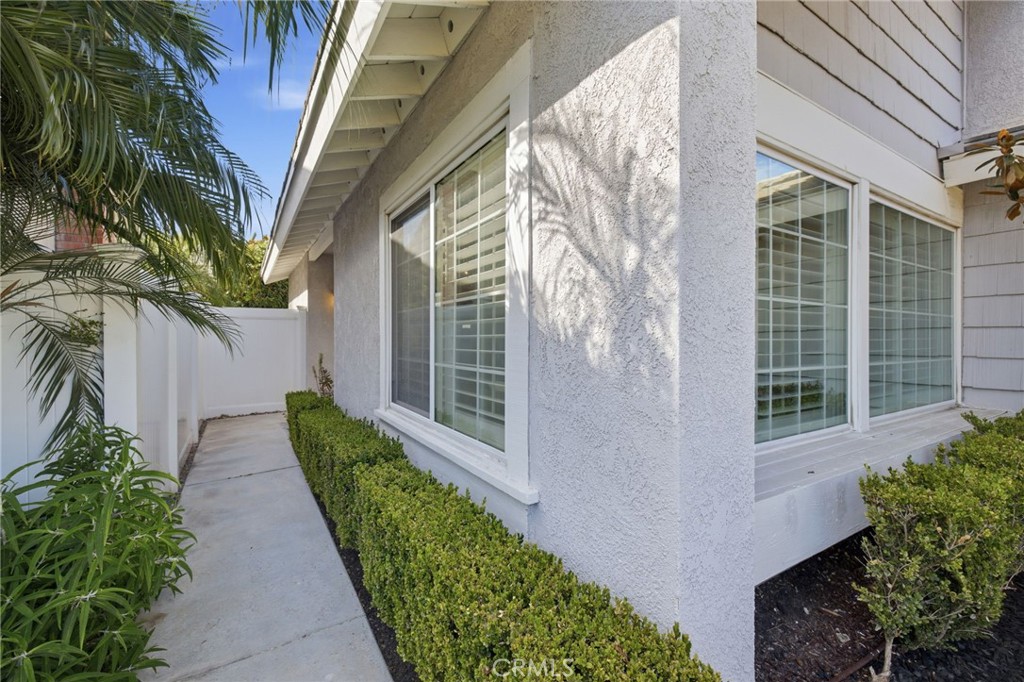 5 Wadsworth