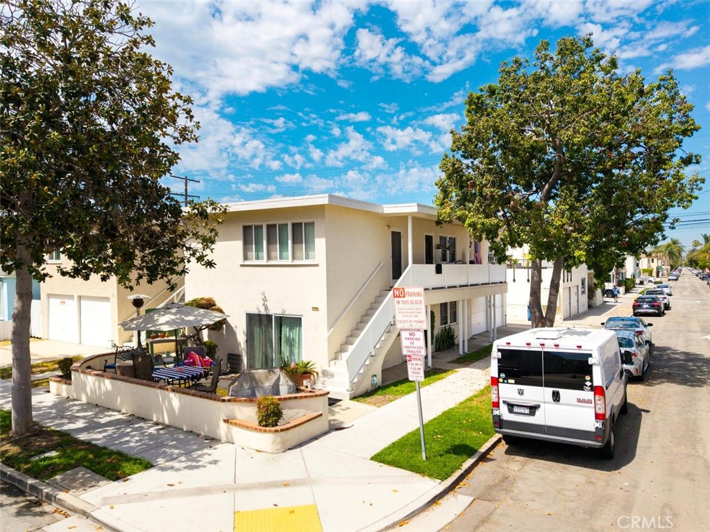 75 Glendora