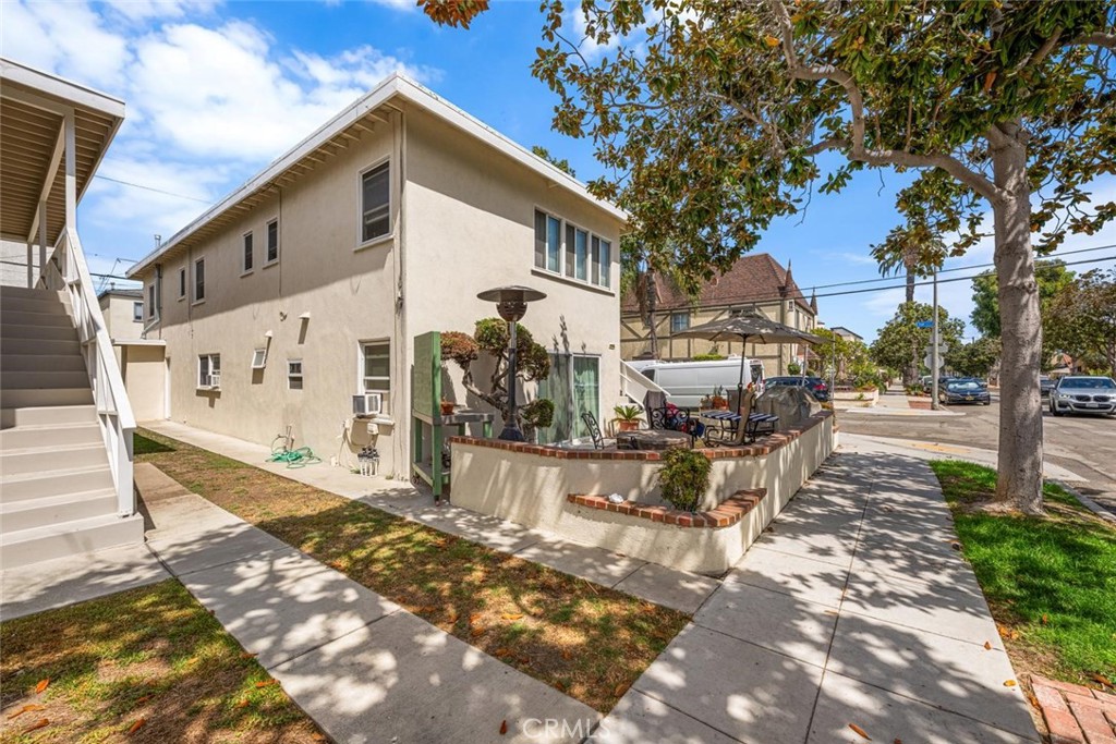 75 Glendora