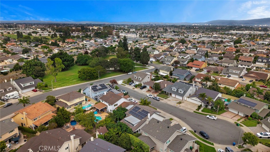 15751 Cromwell Circle