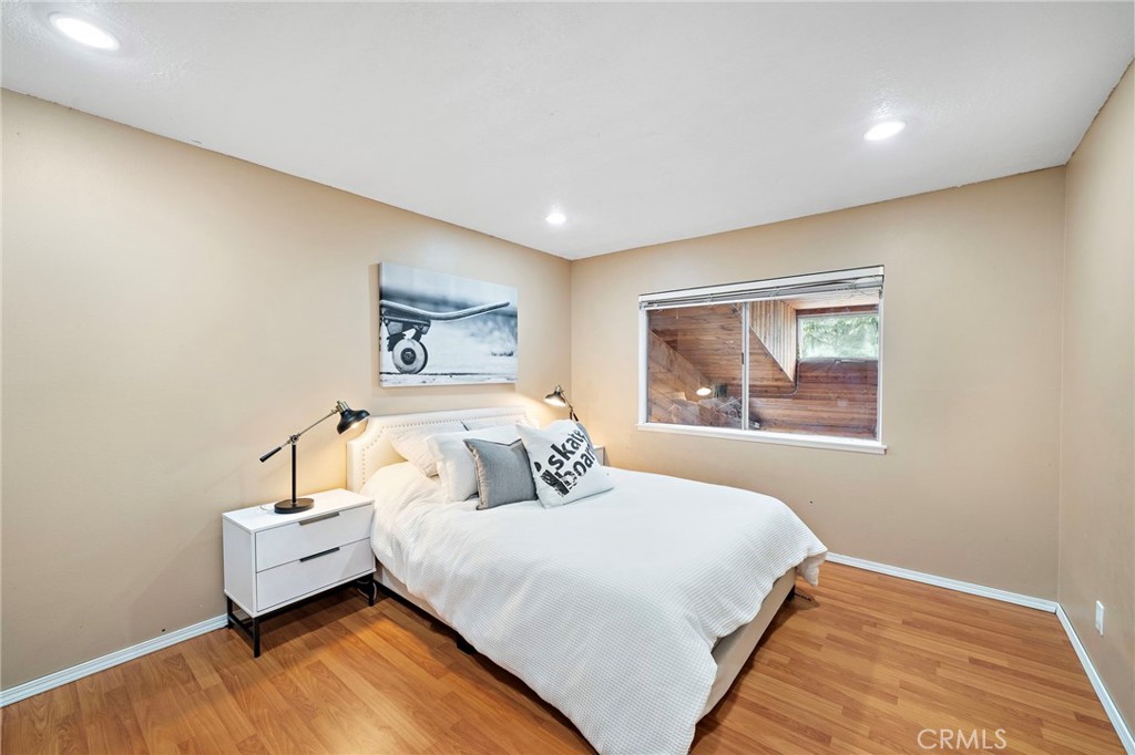 15751 Cromwell Circle