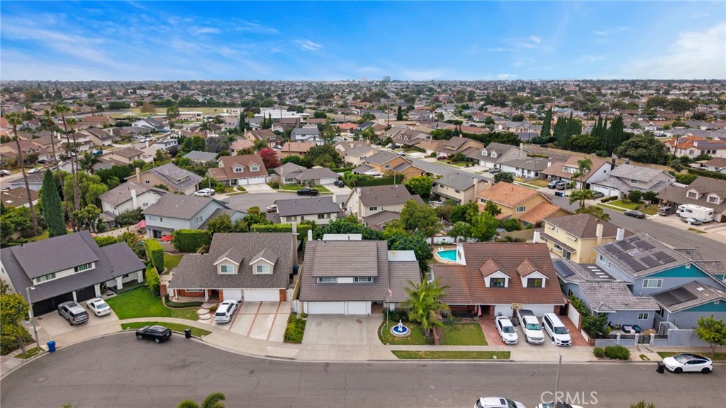 15751 Cromwell Circle