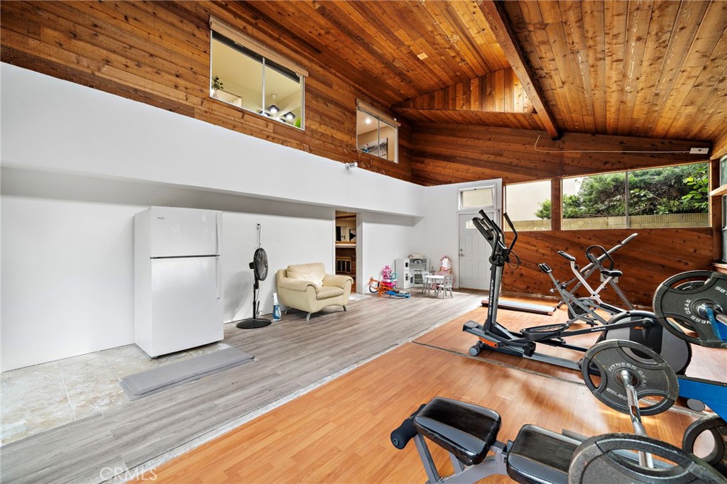 15751 Cromwell Circle