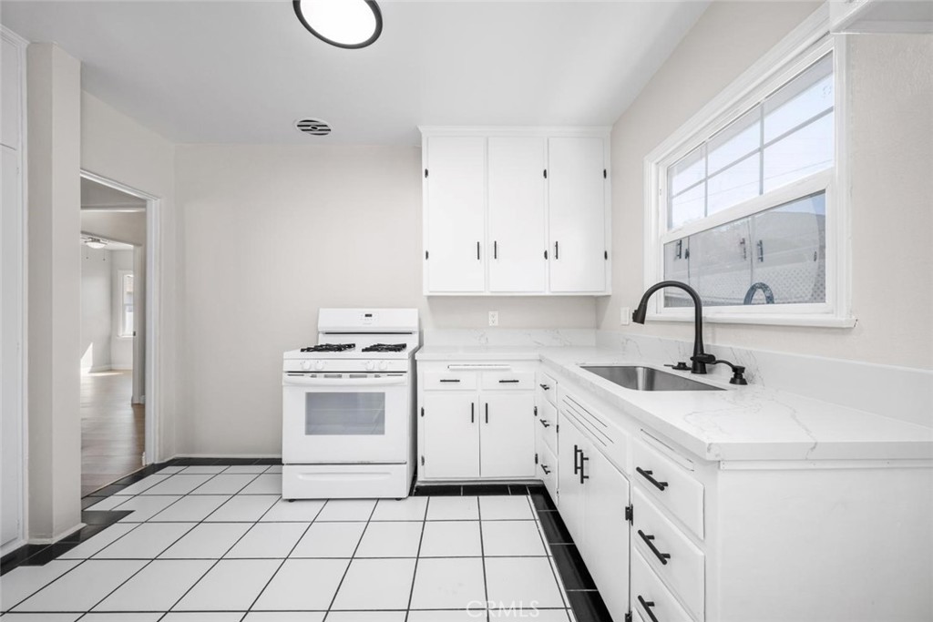 3606 California