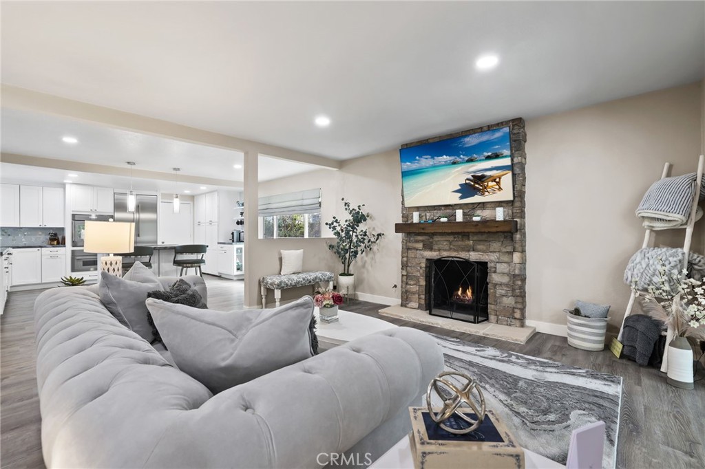 25221 Tasman Rd