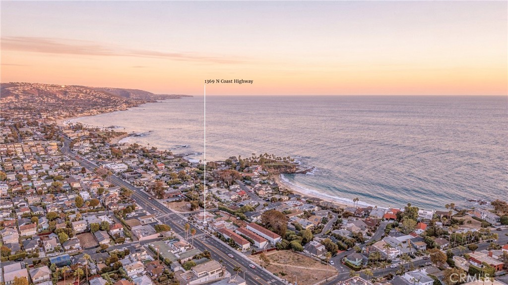 1369 N Coast Highway