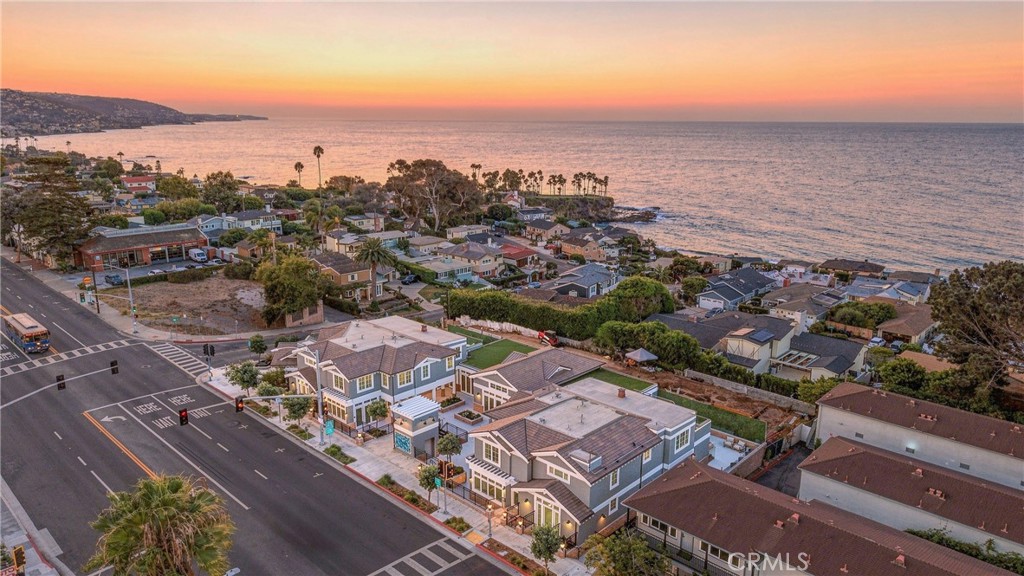 1369 N Coast Highway