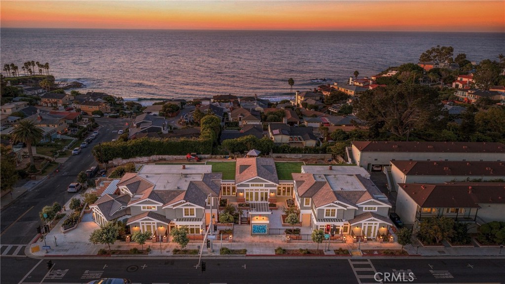1369 N Coast Highway