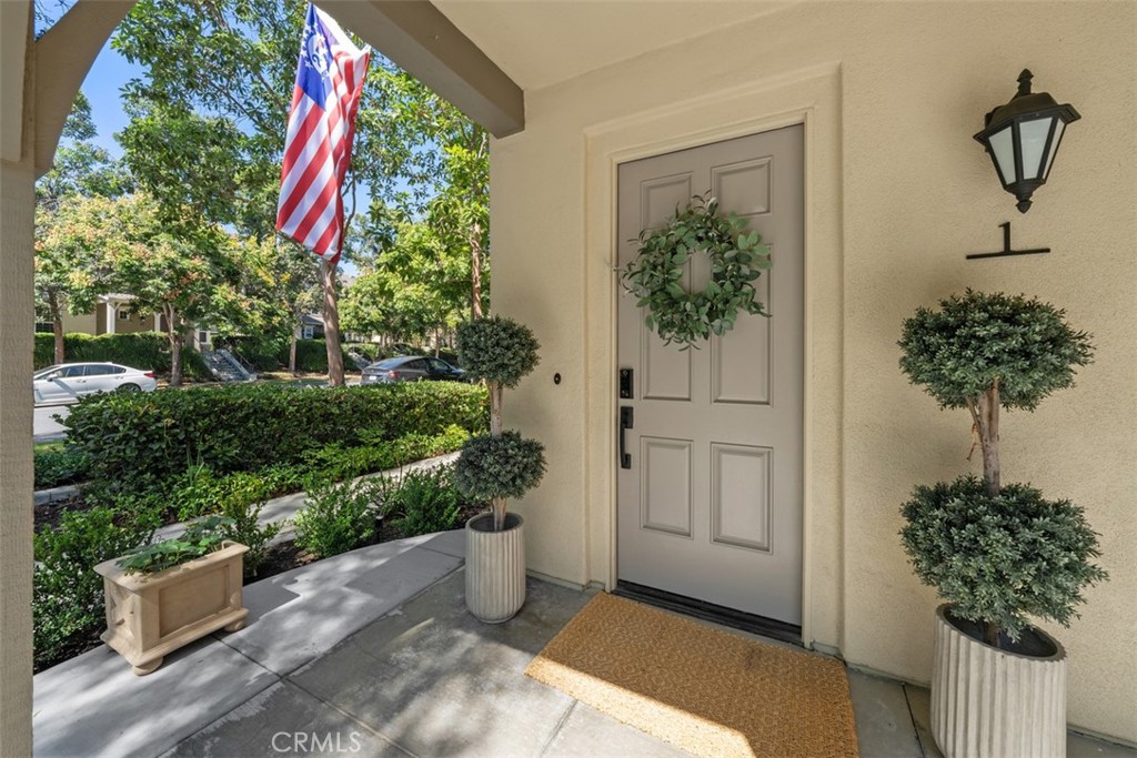 1 Red Leaf Lane