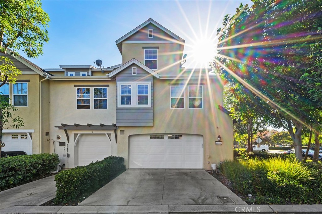 1 Red Leaf Lane