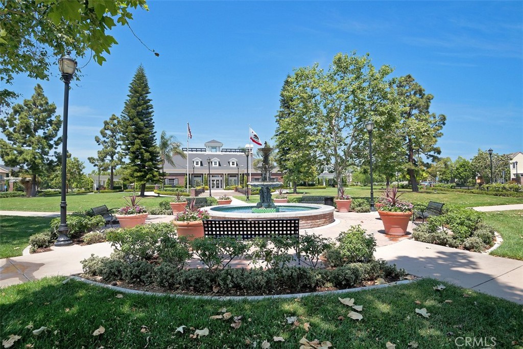 1487 Montgomery
