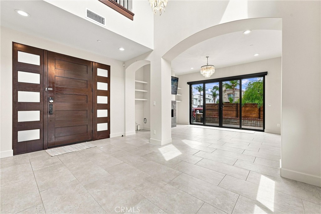 1017 Delaware