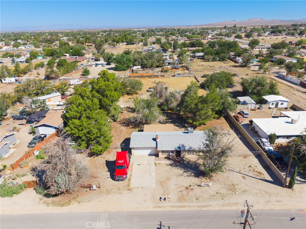 10821 E Avenue R14