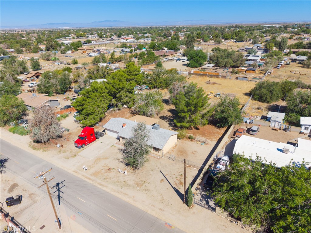 10821 E Avenue R14