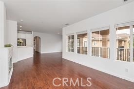 32 Carnation
