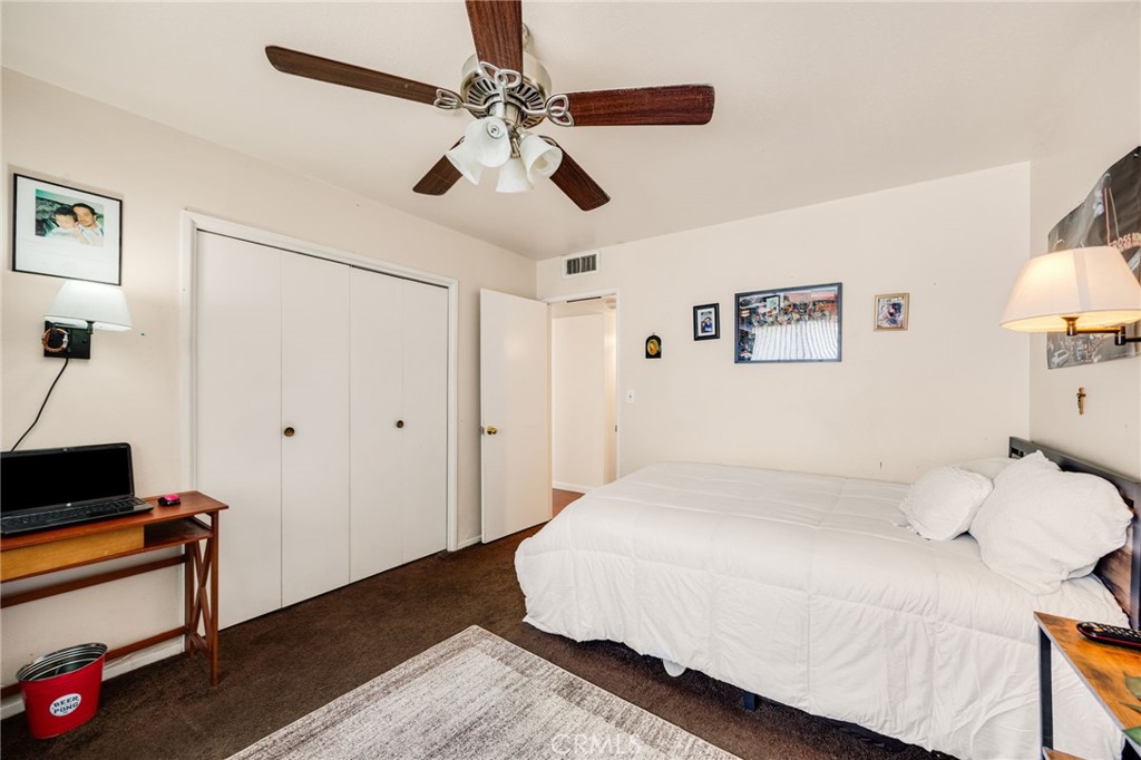 28984 E Worcester