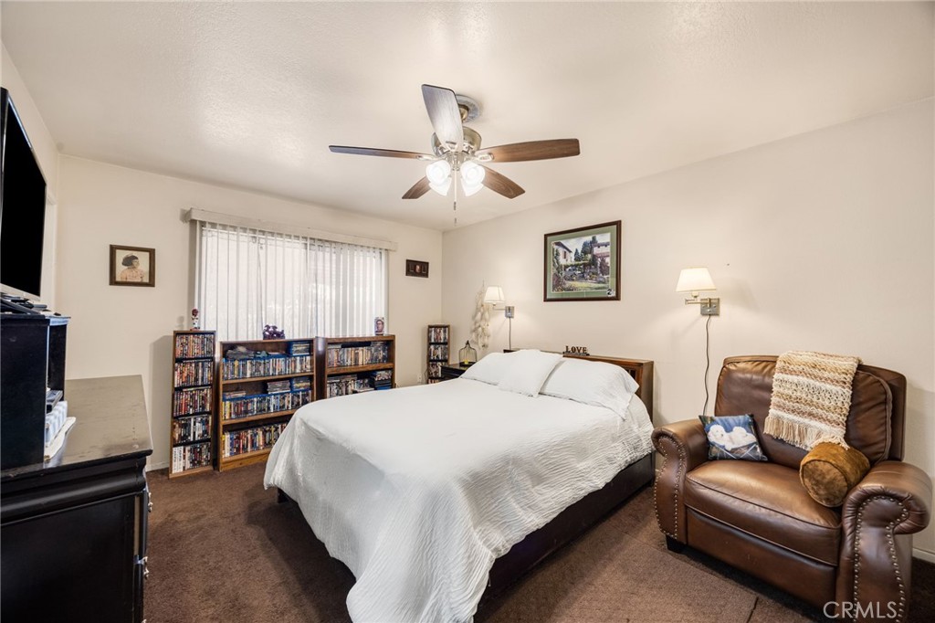 28984 E Worcester