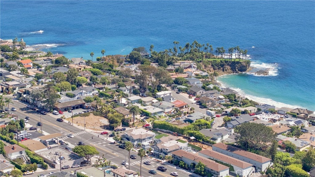 1373 N Coast Highway