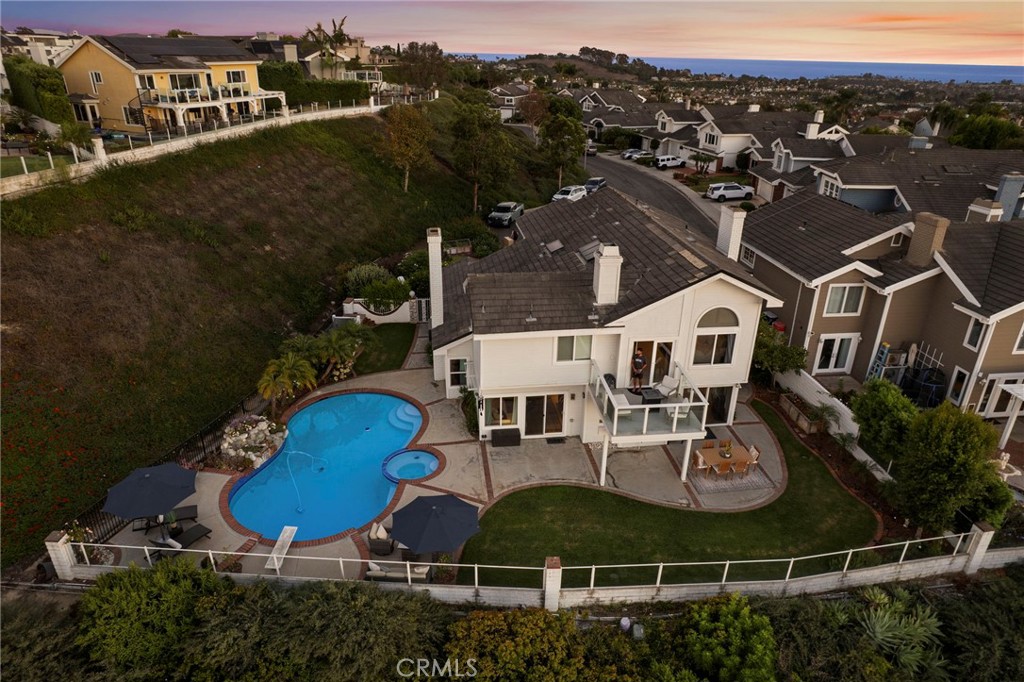 60 Richmond Hill