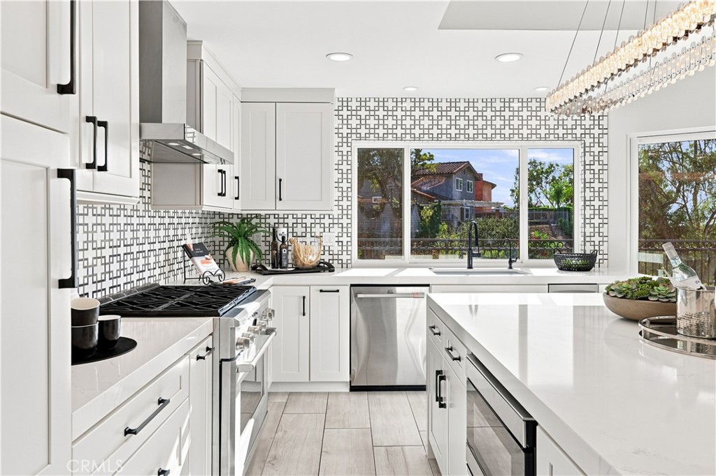 991 S Park Rim Circle