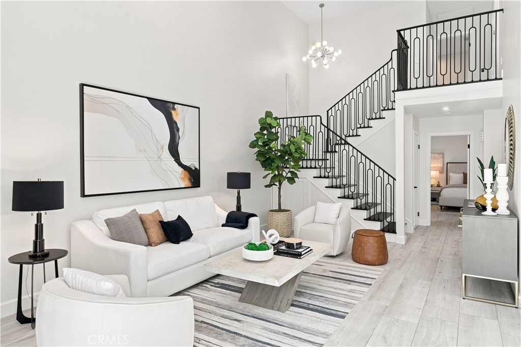 991 S Park Rim Circle