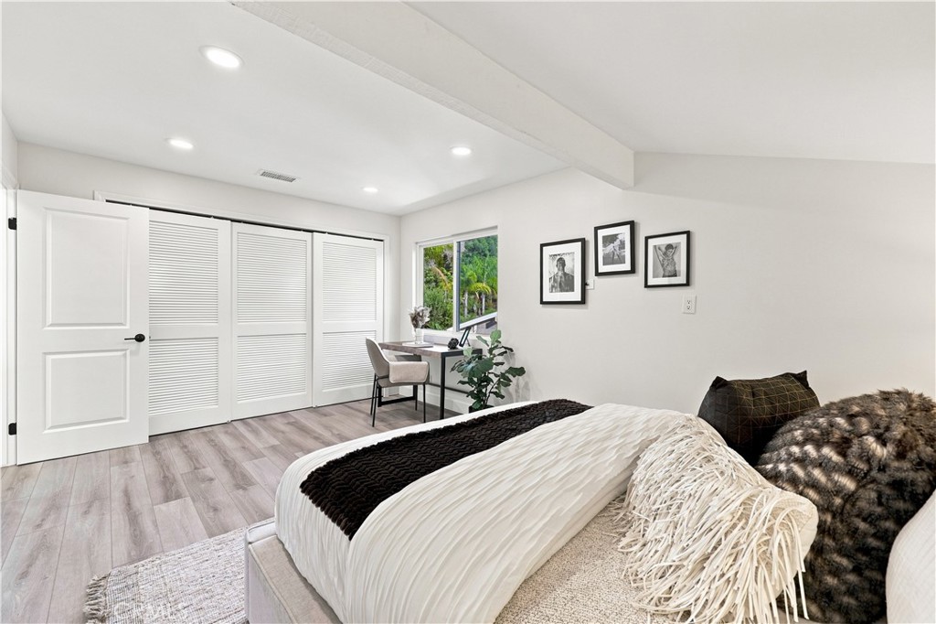 991 S Park Rim Circle