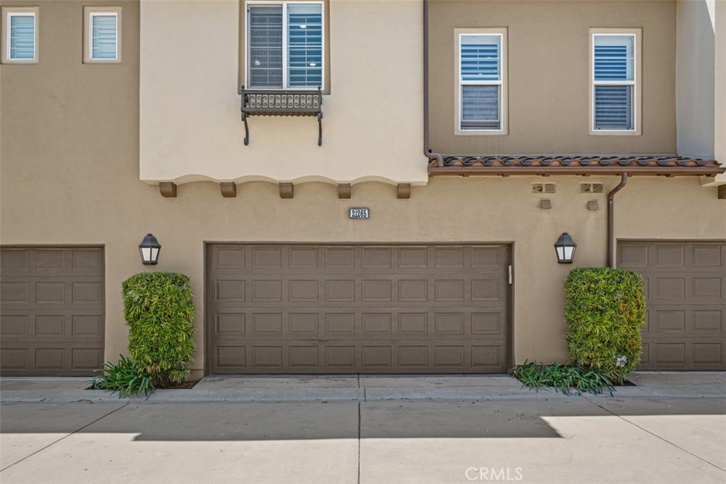21265 Baeza Circle
