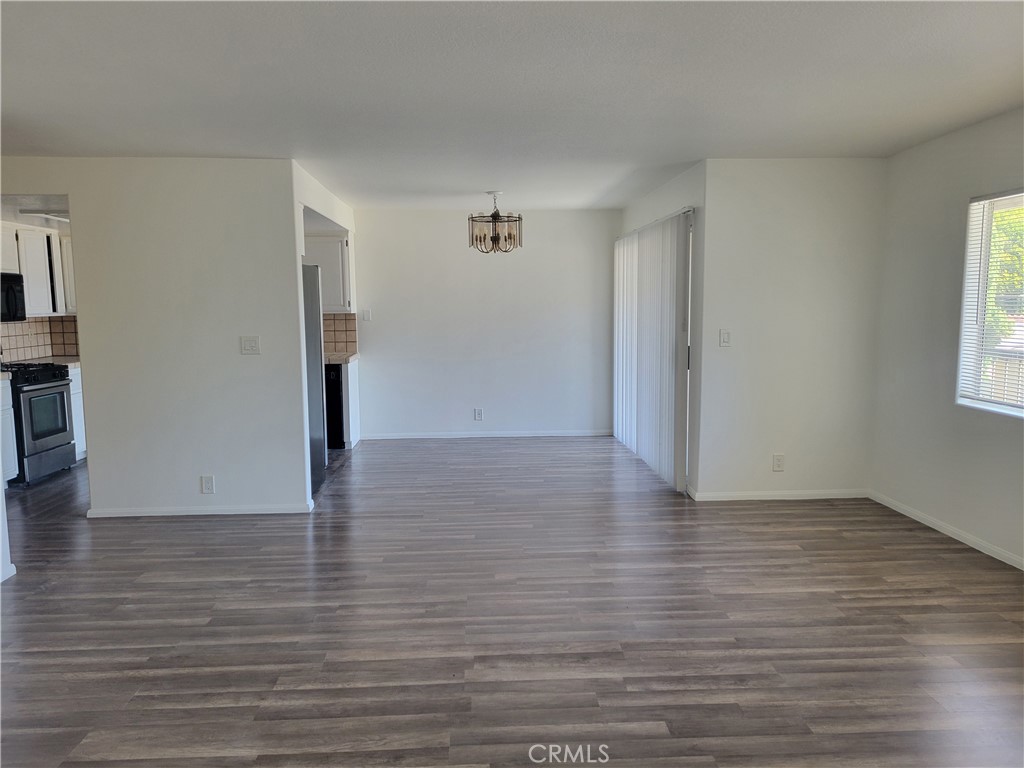 923 E Ocean Boulevard 7