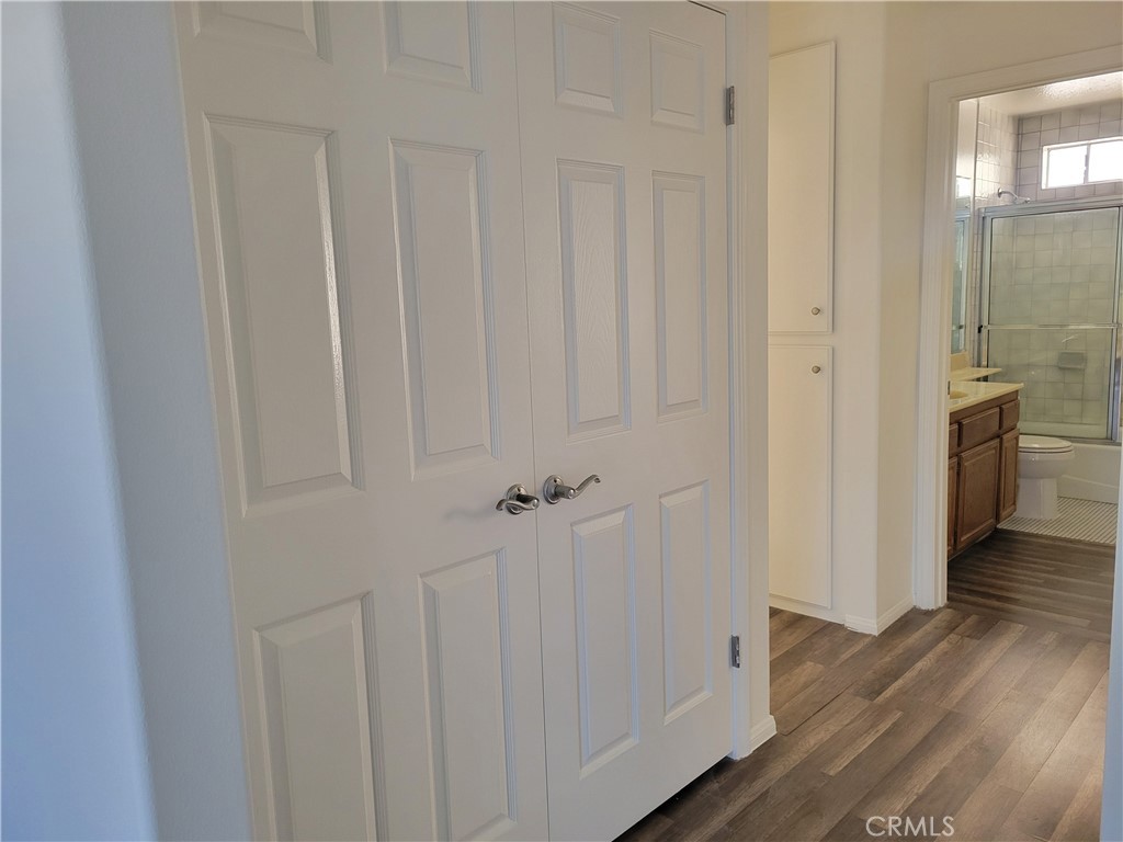 923 E Ocean Boulevard 7