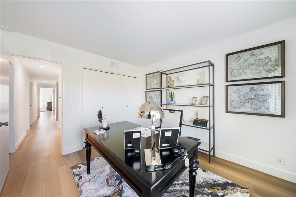 33261 Ocean Hill