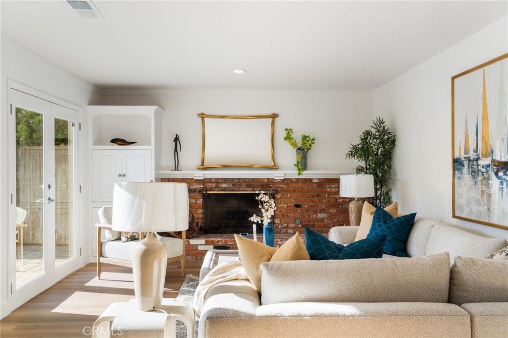 33261 Ocean Hill