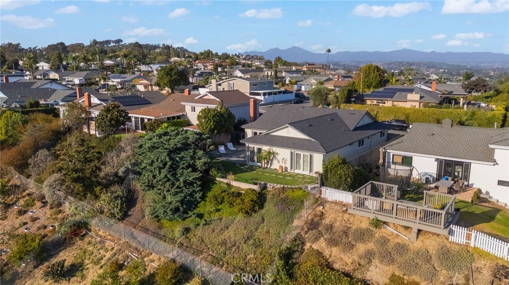 33261 Ocean Hill