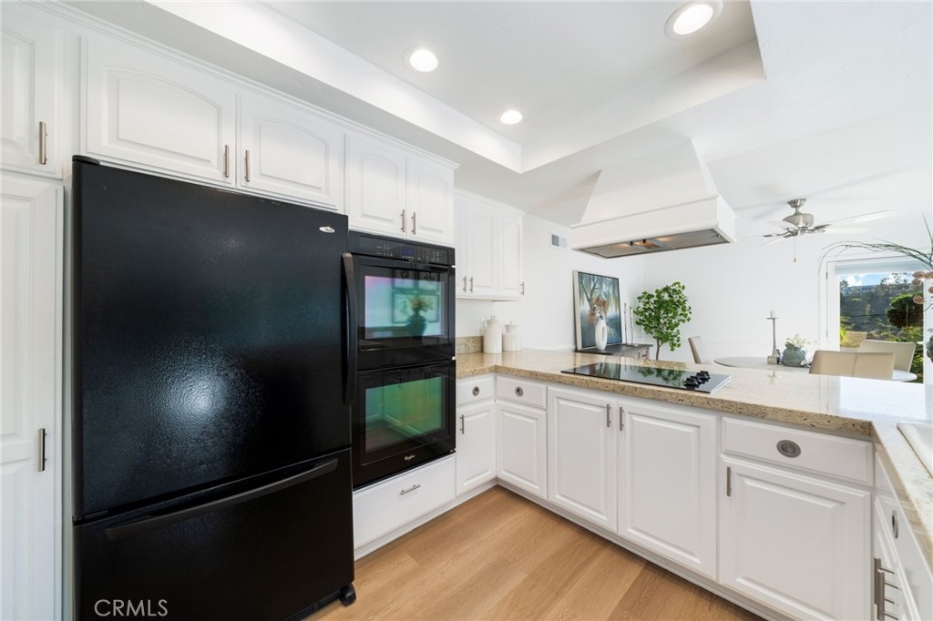 33261 Ocean Hill